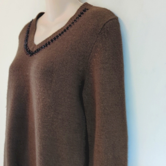 Faconnable Sequined V Neck Sweater - Picture 4 of 13